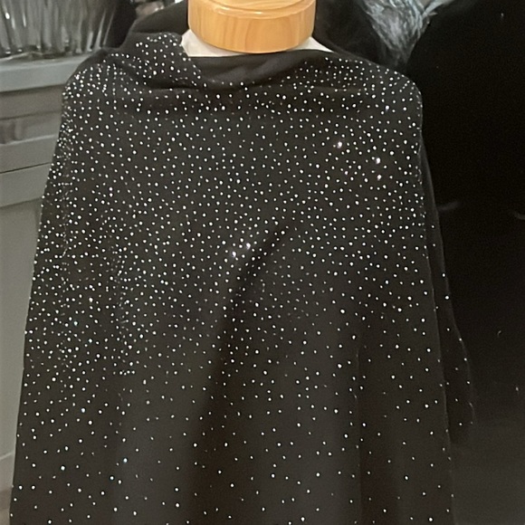 NWT La Fiorentina poncho - Picture 2 of 8